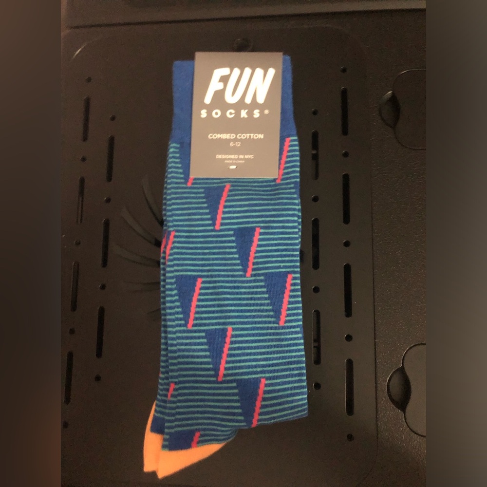 Men’s Striped Blue Crew Socks with Geometric triangles